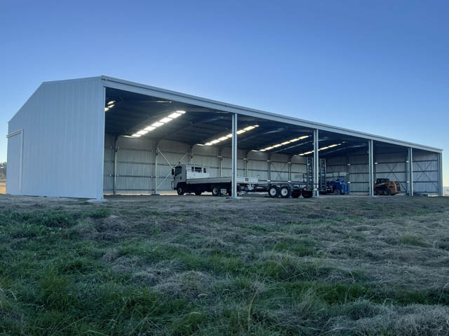 15m x 40m x 5.1m Dew00022131